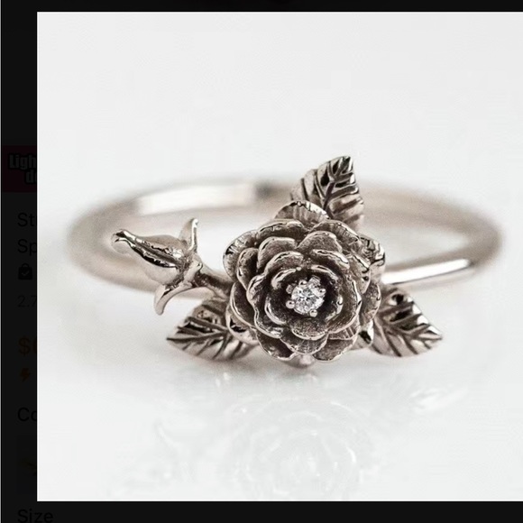Stunning Silver Plated Flower Ring - Perfect Gift for the Special Woman or Girl - Picture 1 of 4